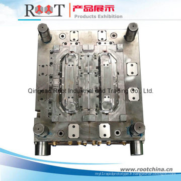 Moulage par injection de tableau de bord pour auto